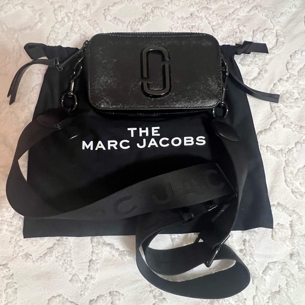 Black Marc Jacobs camera bag